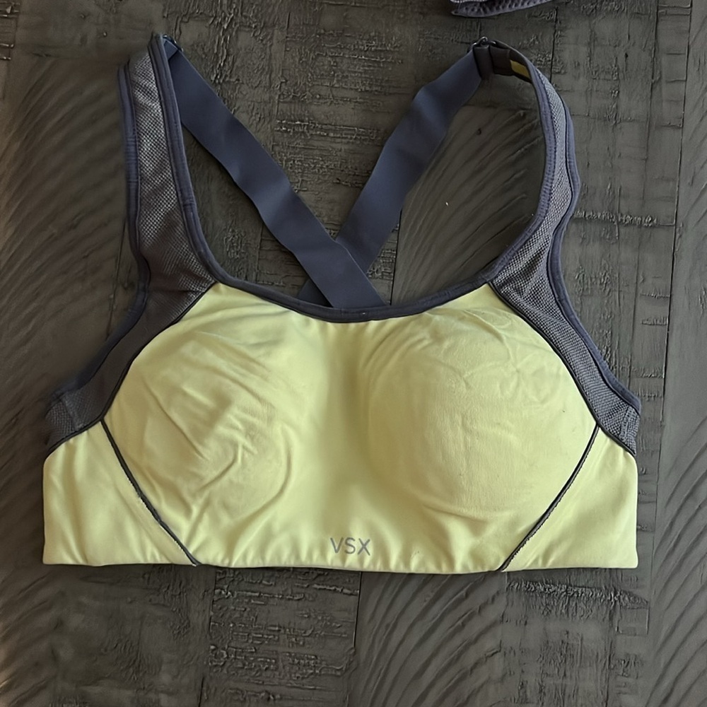 VSX Sport Sports Bra - 32B Preloved